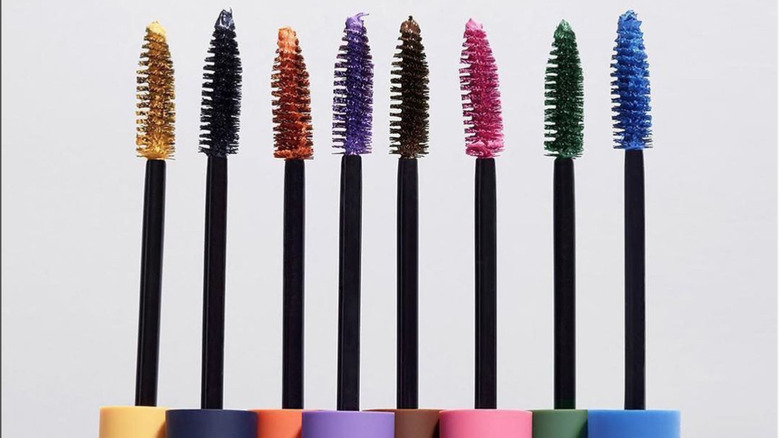 Mascara wands in different colors