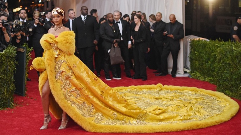 Rihanna 2015 Met Gala