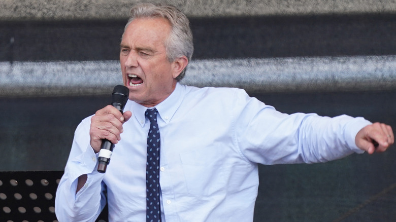 Robert Kennedy Jr. gives a speech