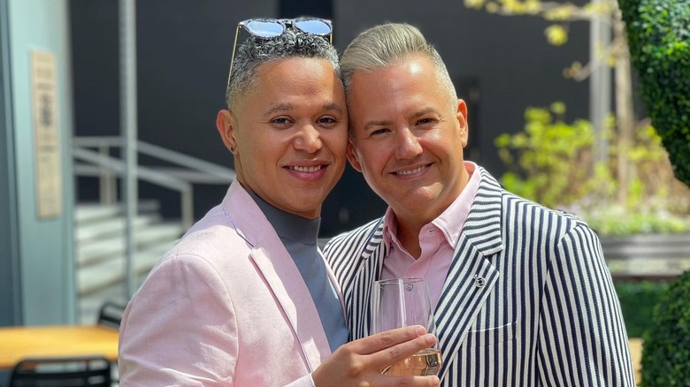 Ross Mathews and Wellinthon García smiling 