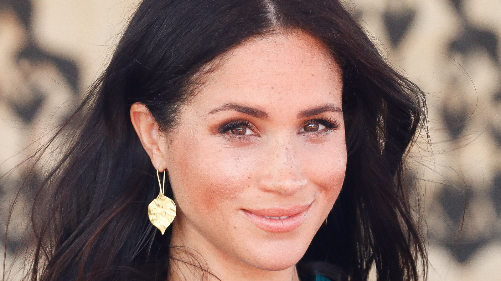 Royal Expert Says Meghan Markle Never Intended To Stay In ...