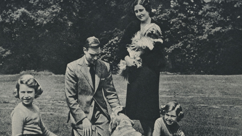 Childhood photo of Queen Elizabeth