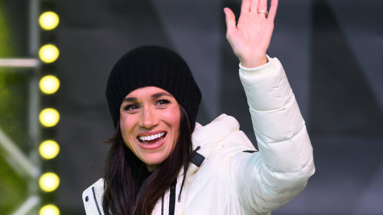 Meghan Markle waving at the 2025 Invictus Games