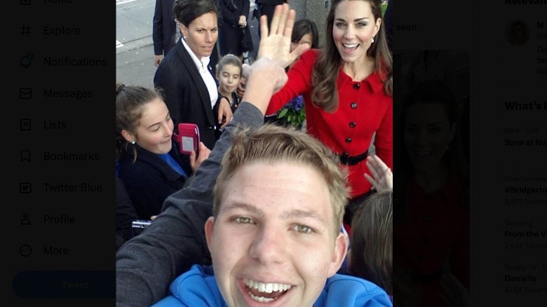 Kate Middleton photobomb 