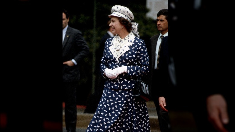 Queen Elizabeth II in patterned dress