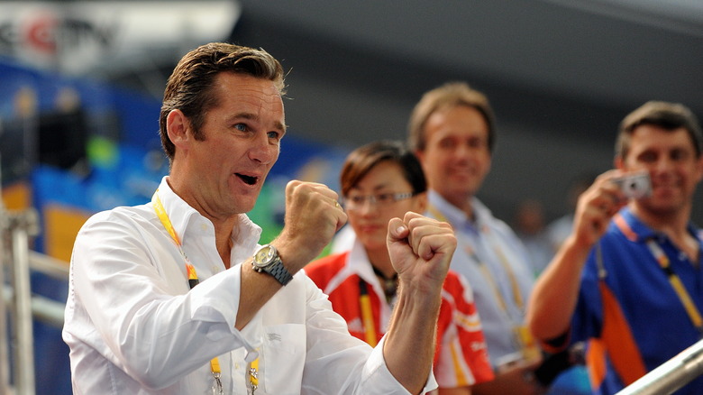 Inaki Urdangarin cheering