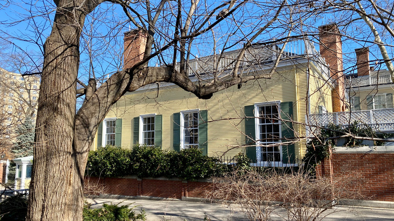 View of Gracie Mansion