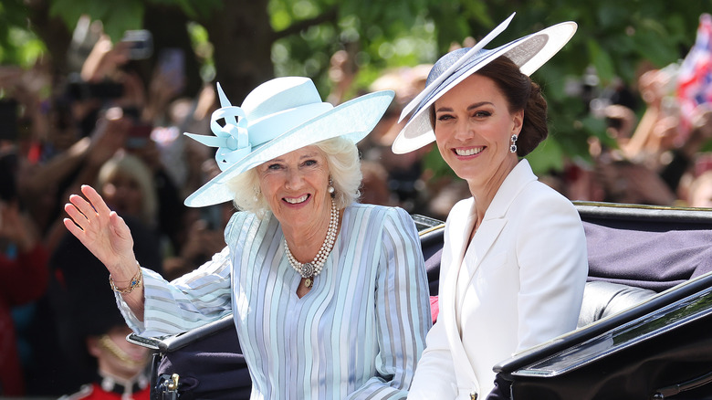 Camilla and Kate in carriage 2022