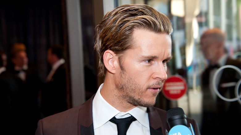 Ryan Kwanten being interviewed