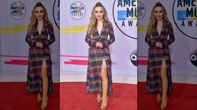 Sabrina Carpenter at the 2017 American Music Awards