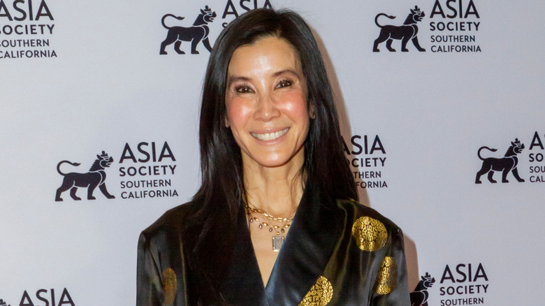 Lisa Ling posing at an event