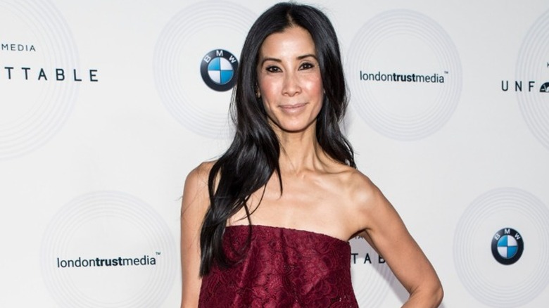 Lisa Ling posing at an event