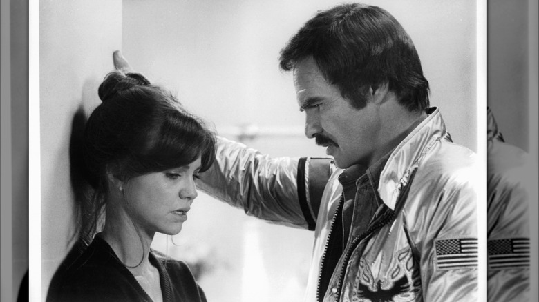 Burt Reynold, Sally Field acting intensely