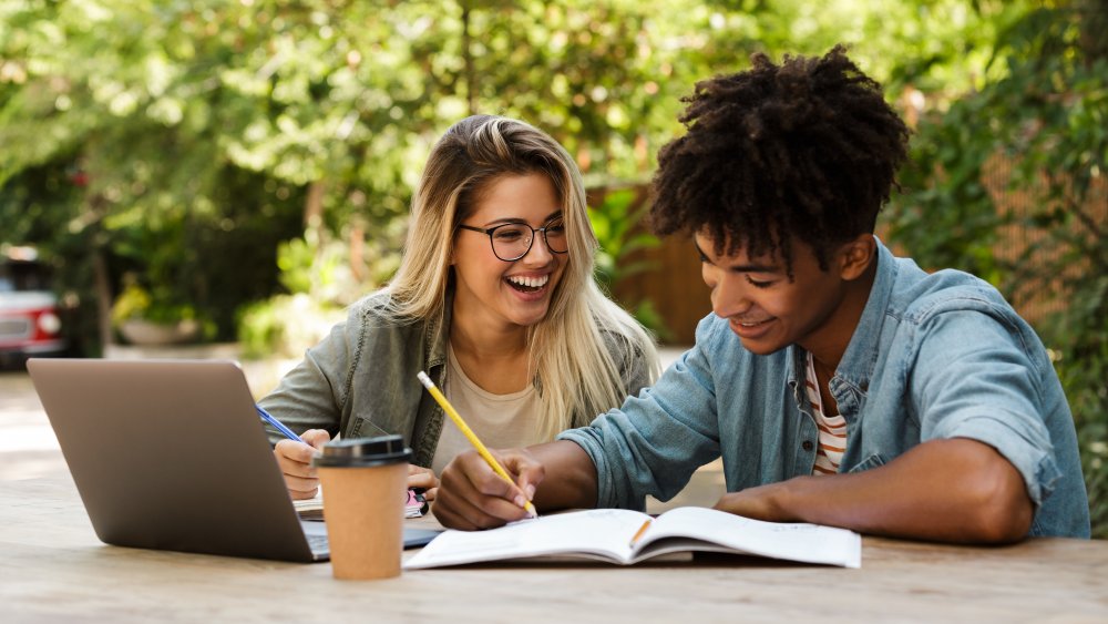 couple studying