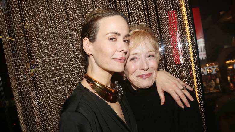 Holland Taylor hugs Sarah Paulson