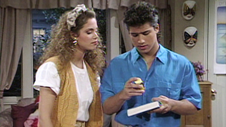 Elizabeth Berkley and Mario Lopez on Saved By the Bell