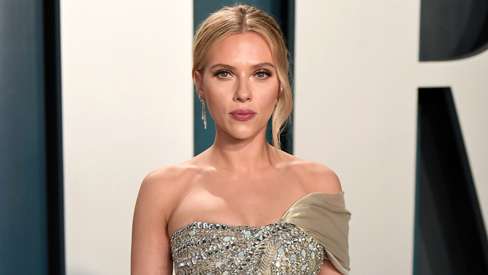 Scarlett Johansson in gold at event