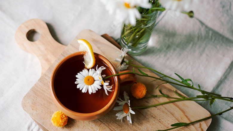natural remedy chamomile tea