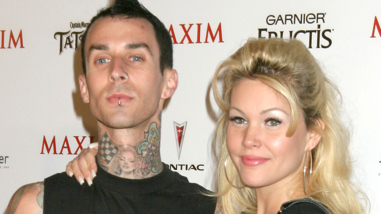 Shanna Moakler and Travis Barker pose on the red carpet together