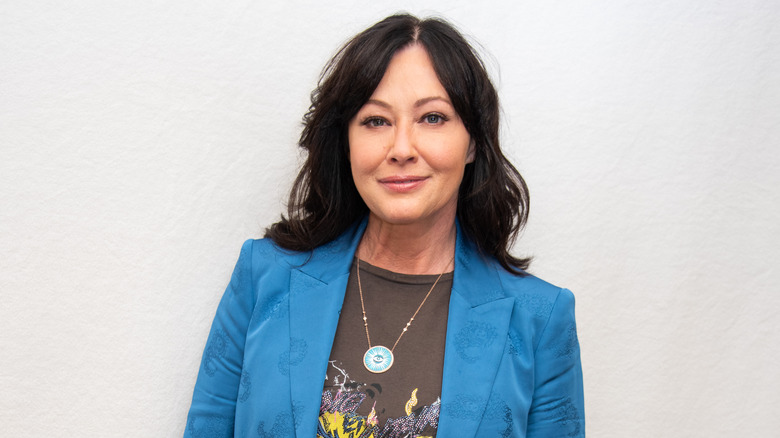 Shannen Doherty smiling