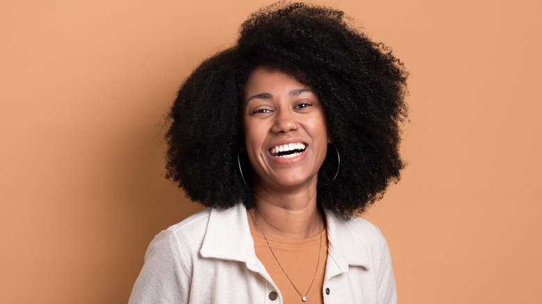 woman with coily hair