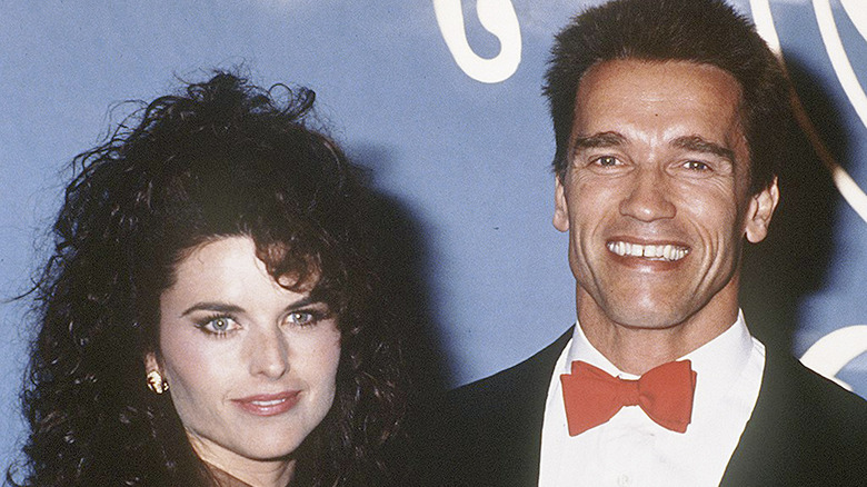 Maria Shriver and Arnold Schwarzenegger smiling