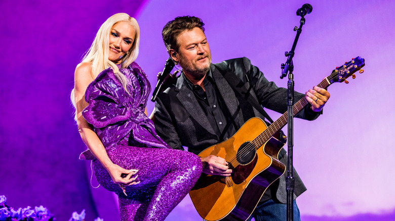 Gwen Stefani and Blake Shelton perform on stage together