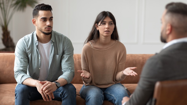 couple in therapy 