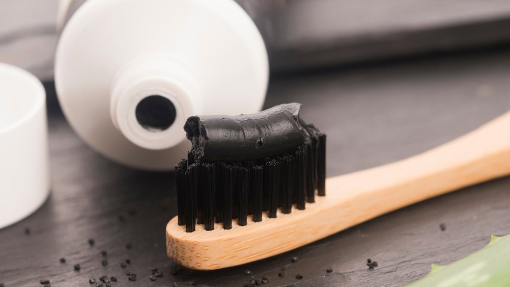 charcoal toothpaste