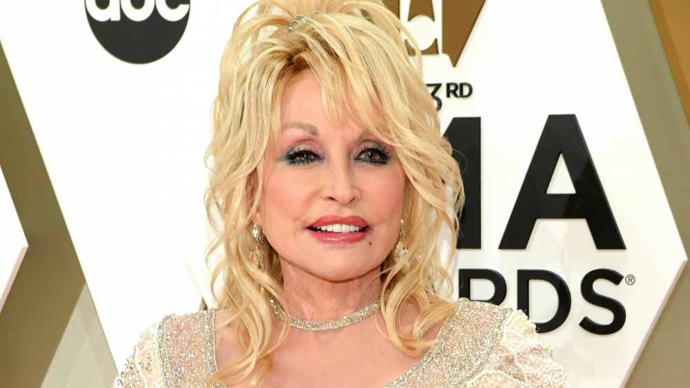 singer Dolly Parton, who's married to Carl Thomas Dean