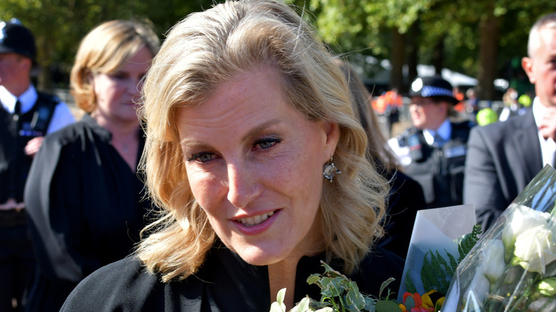 Sophie, Duchess of Edinburgh greeting a crowd