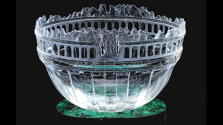 Steuben glass bowl on display