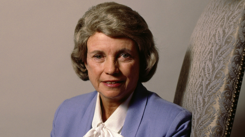 Sandra Day O'Connor sitting for a portrait