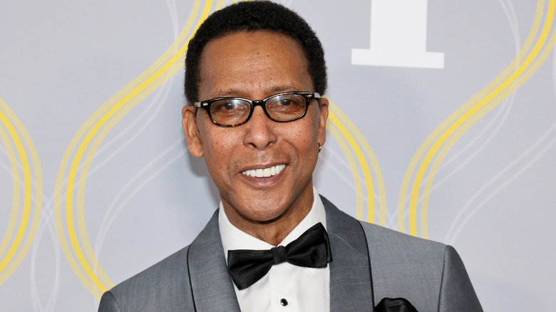 Ron Cephas Jones smiling