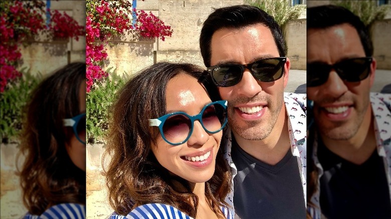 Drew Scott and Linda Phan sunglasses selfie