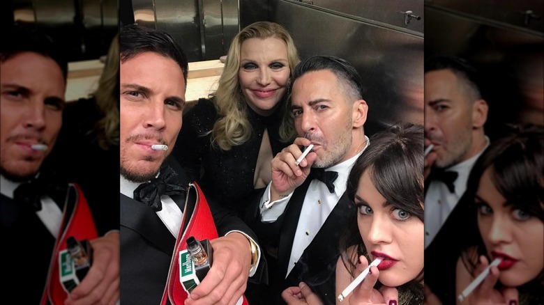 Char Defrancesco, Courtney Love, Marc Jacobs, and Frances Bean Cobain smoking