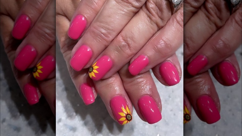 Hot pink sunflower nails