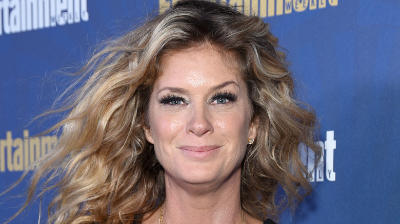 Rachel Hunter smiling 