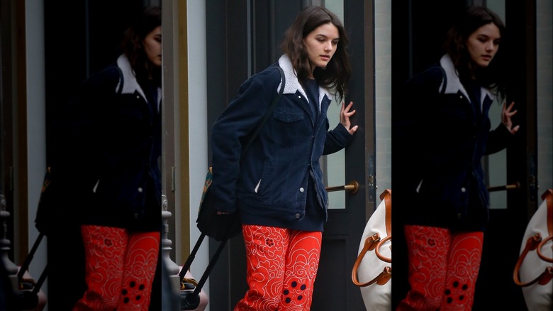 Suri Cruise travel outfit