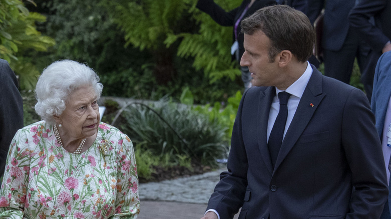 Queen Elizabeth and Emmanuel Macron