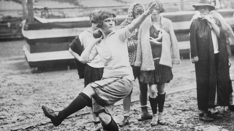 Woman throwing ball 1924