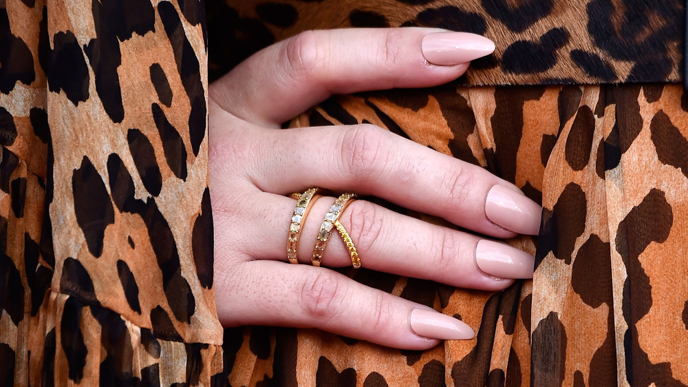 Demi Lovato's nude manicure