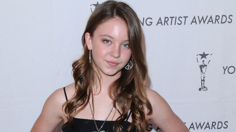 Teenage Sydney Sweeney posing at the Young Artist Awards