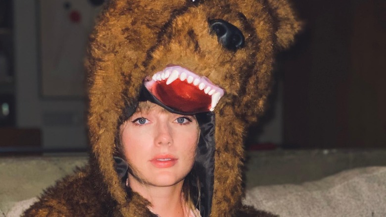 Taylor Swift in bear jacket