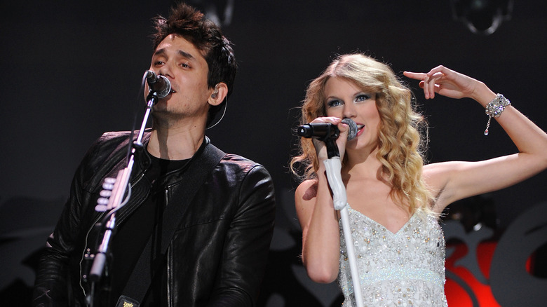 Taylor Swift and John Mayer singing together