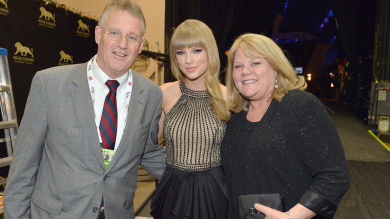 Taylor Swift with her parents Andrea and Scott Swift