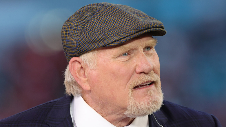 Terry Bradshaw in a hat