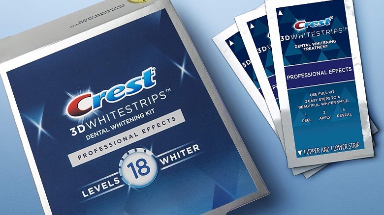 Crest 3D Whitestrips teeth whitening