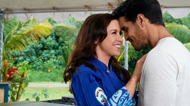 Groundswell's Lacey Chabert and Ektor Rivera in Groundswell