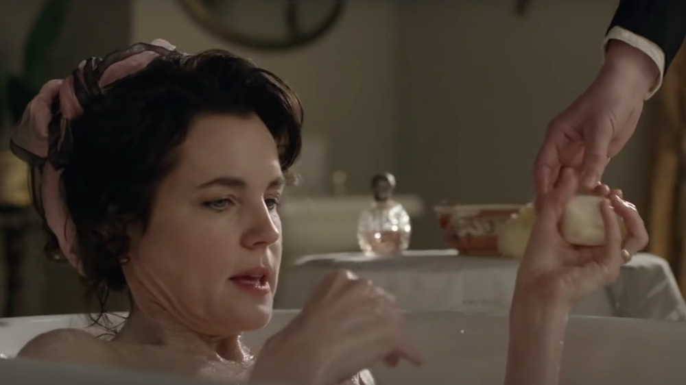 Downton Abbey's Cora bathing